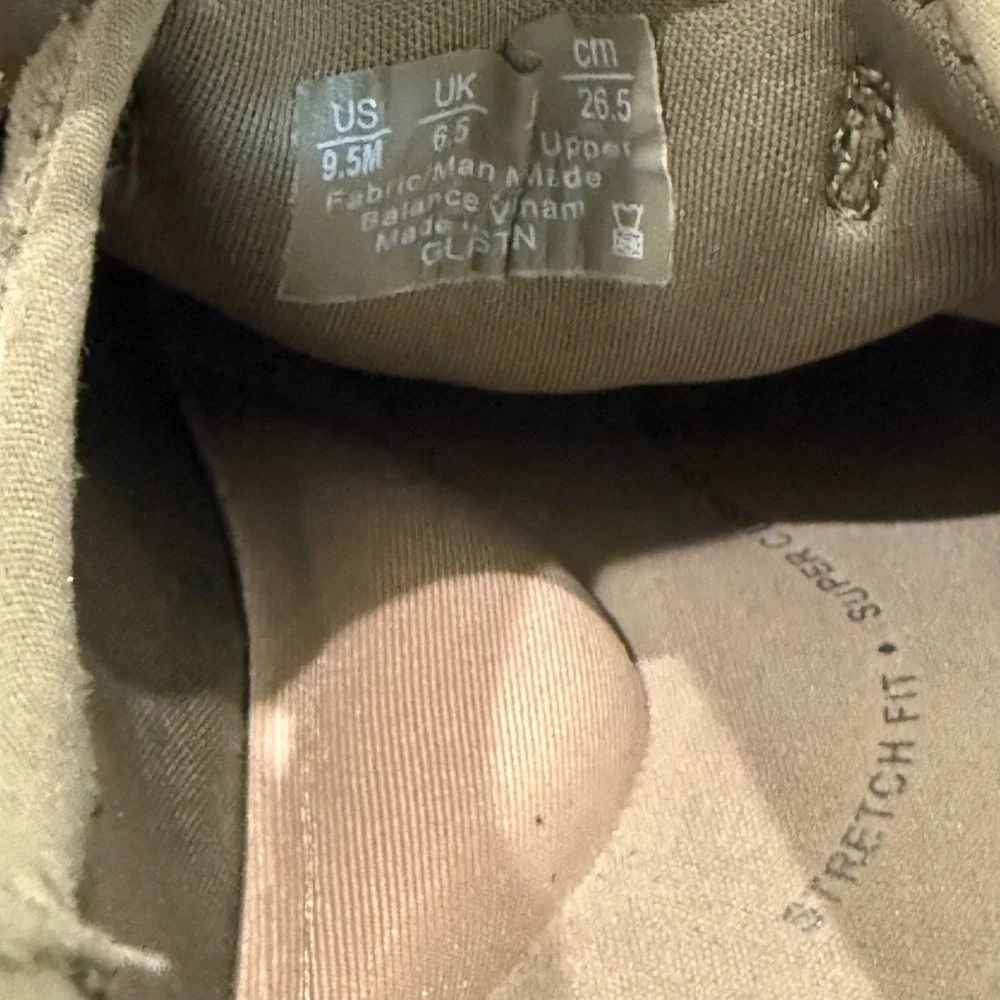 Bzees golden knit